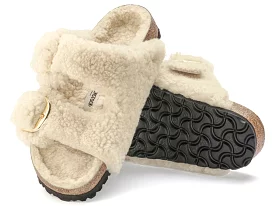 Birkenstock: Arizona Big Buckle Teddy in Eggshell