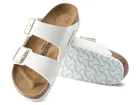 Birkenstock: Arizona Birko-Flor Patent in White