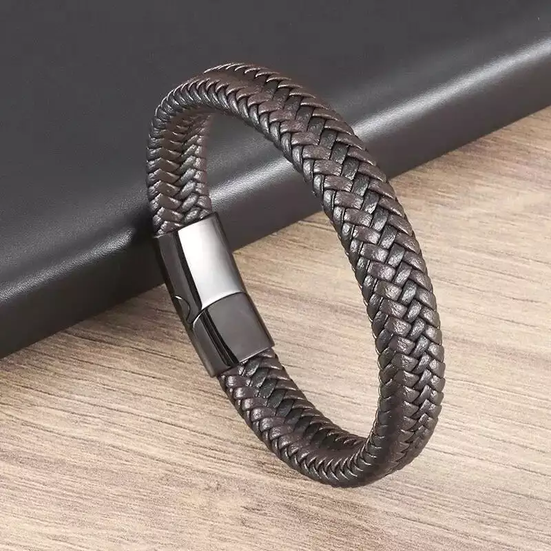 Classic Single Layer Two Tone Hand Braided Leather Bracelet with Magnetic Buckle Mens Charm Bangle Casual Party Cuff Jewelry