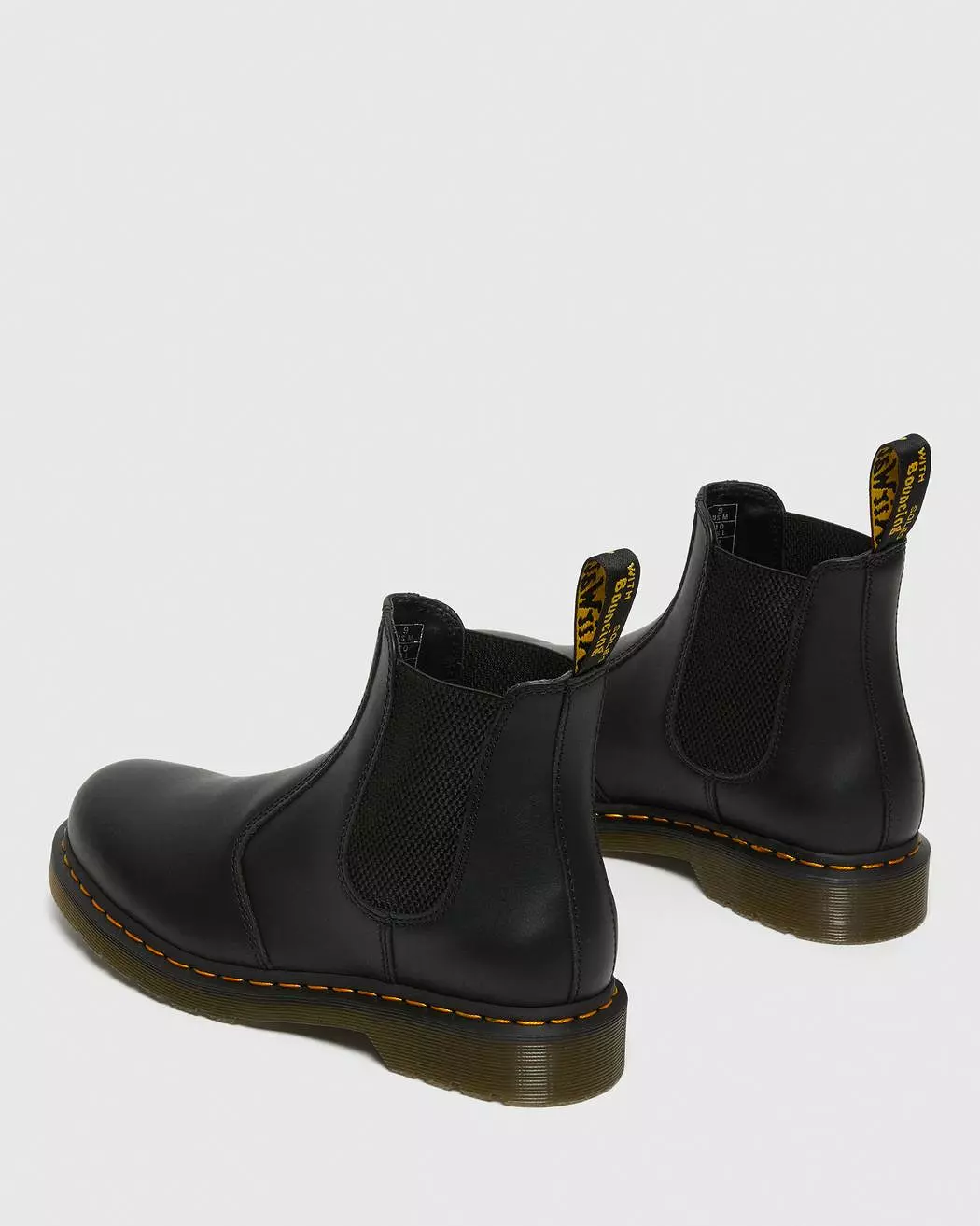 Dr Martens UNISEX 2976 NAPPA LEATHER CHELSEA BOOTS (Black)