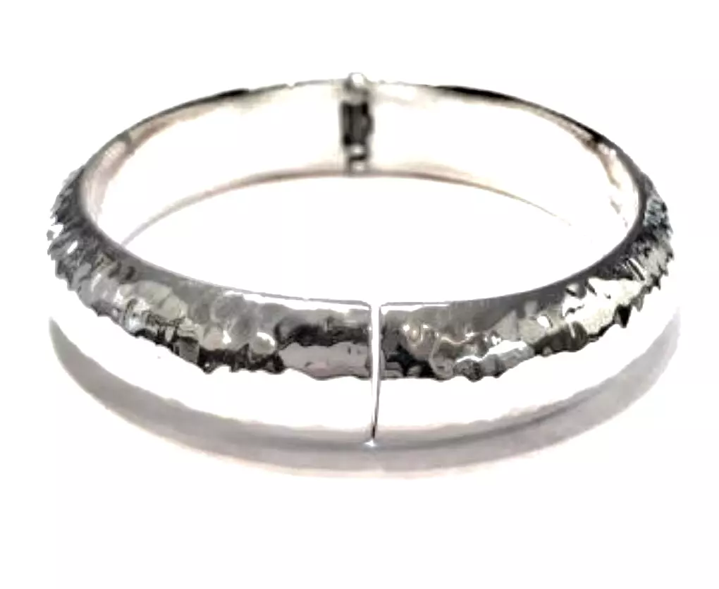 Iron Clay Bangle Silver Beaten Hinged Bangle