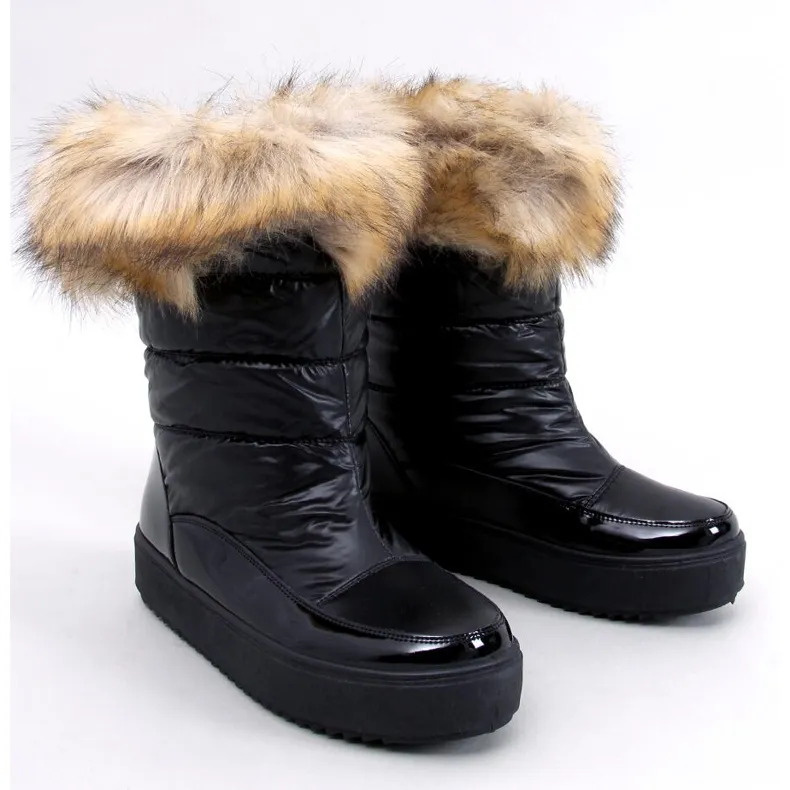 Mastro Black snow boots with fur