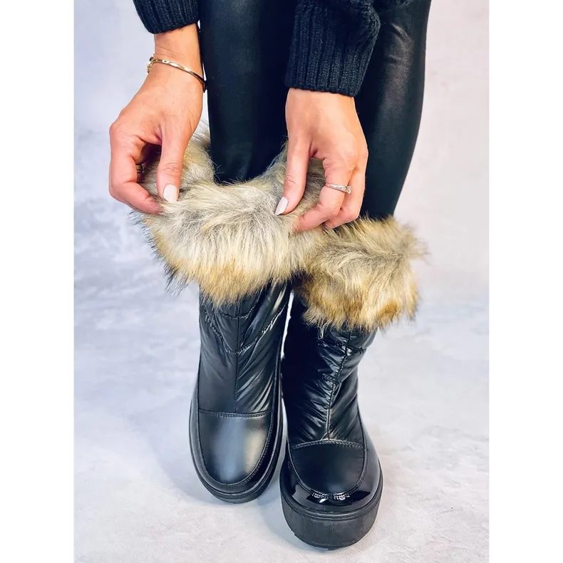 Mastro Black snow boots with fur