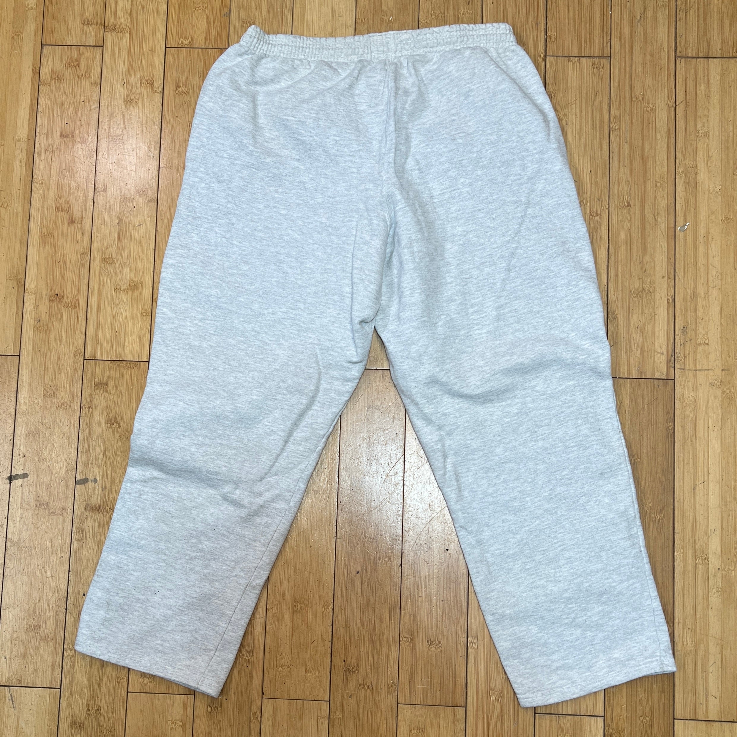 Men’s Champion Premium Reverse Weave Sweatpants Large - Grey - Side Pockets