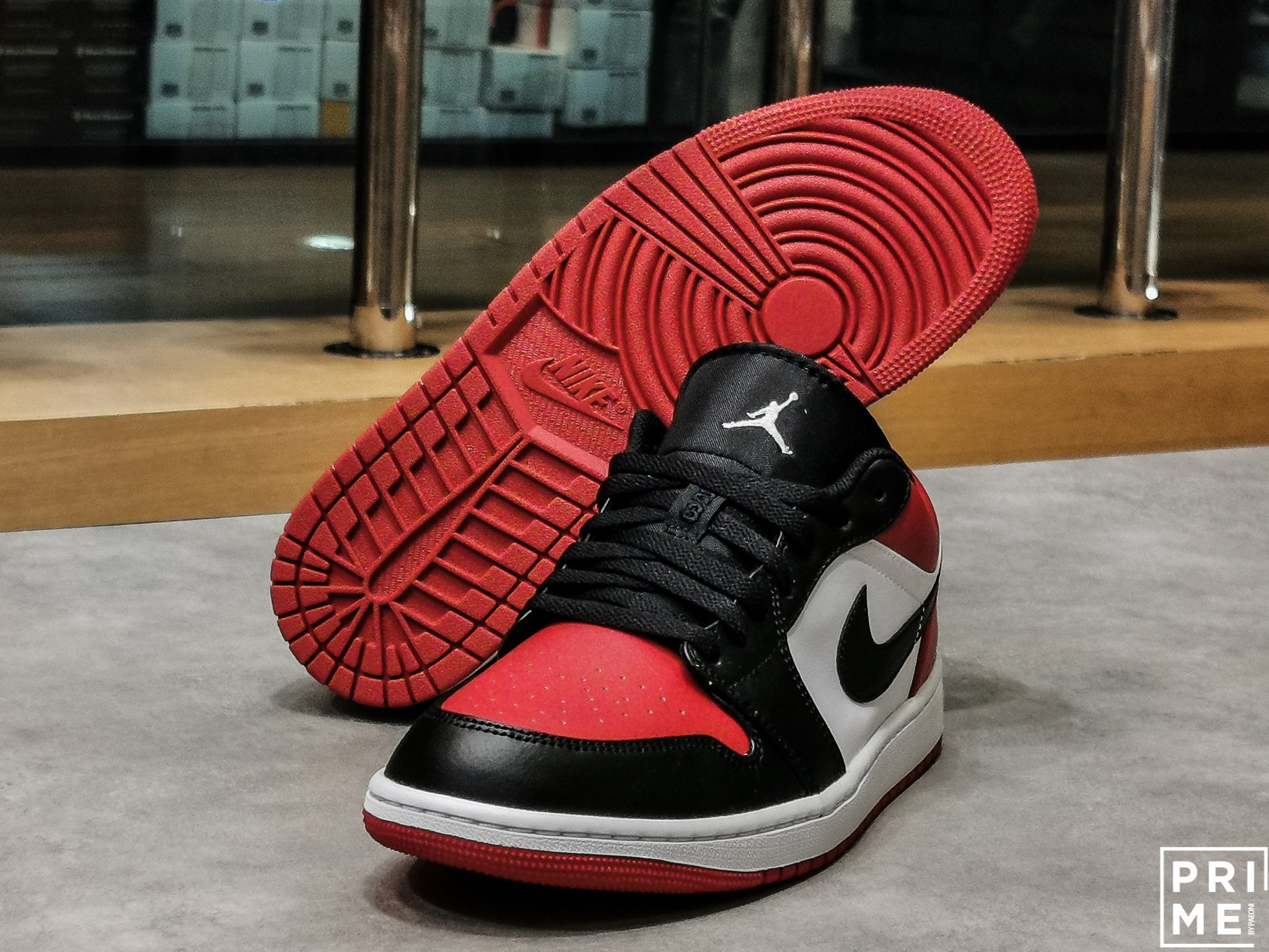 Nike Air Jordan 1 Low Bred Toe (553558 612)