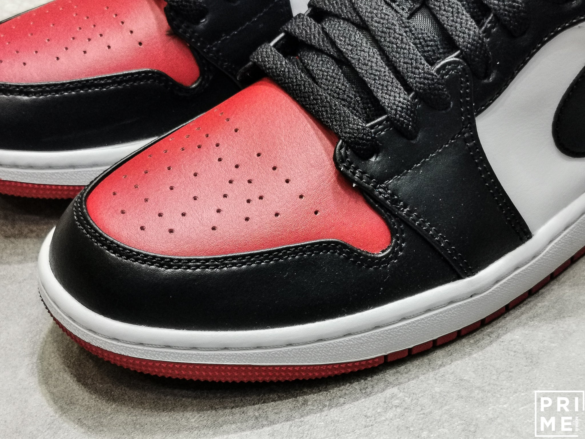 Nike Air Jordan 1 Low Bred Toe (553558 612)