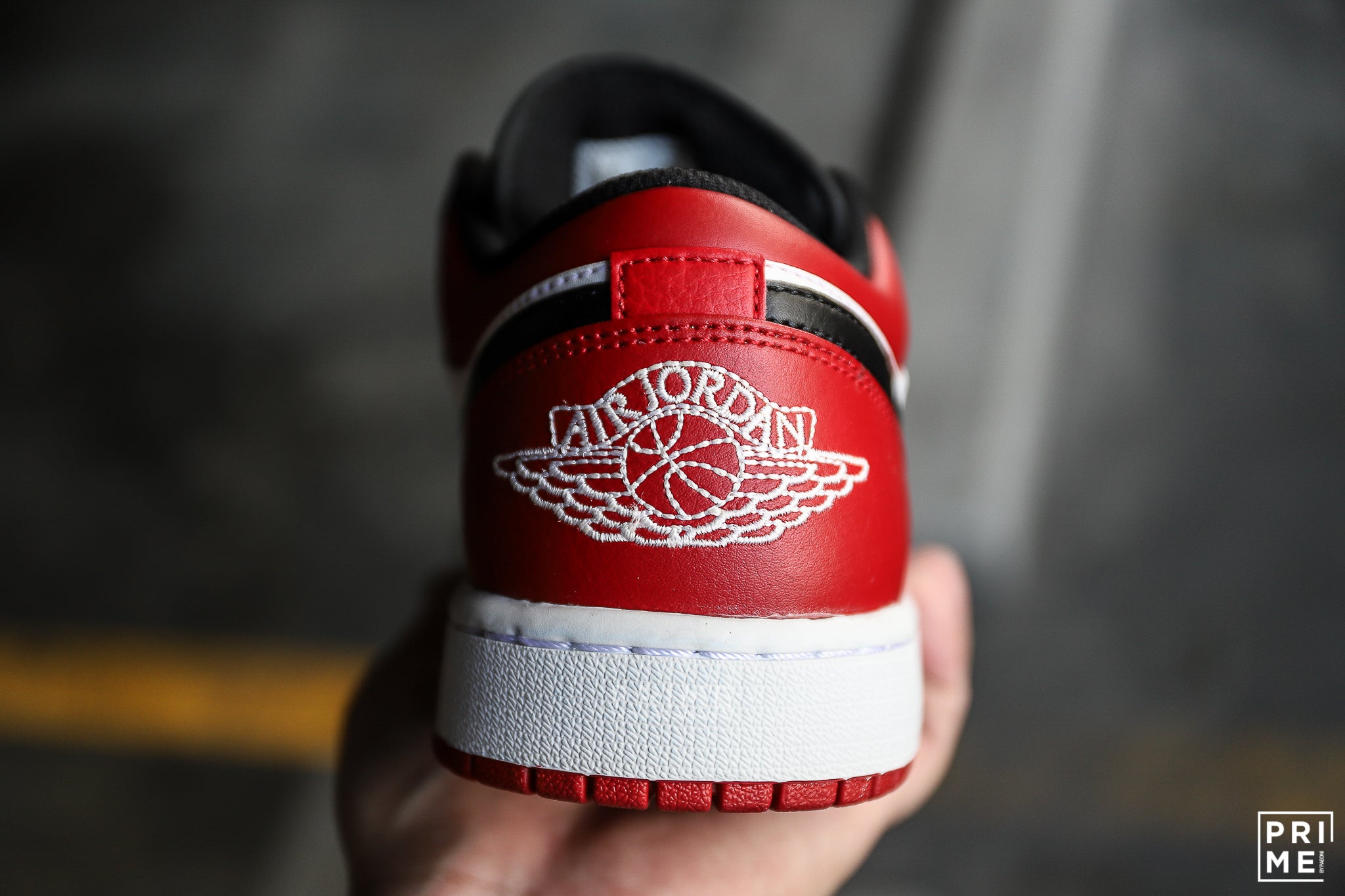 Nike Air Jordan 1 Low Bred Toe (553558 612)