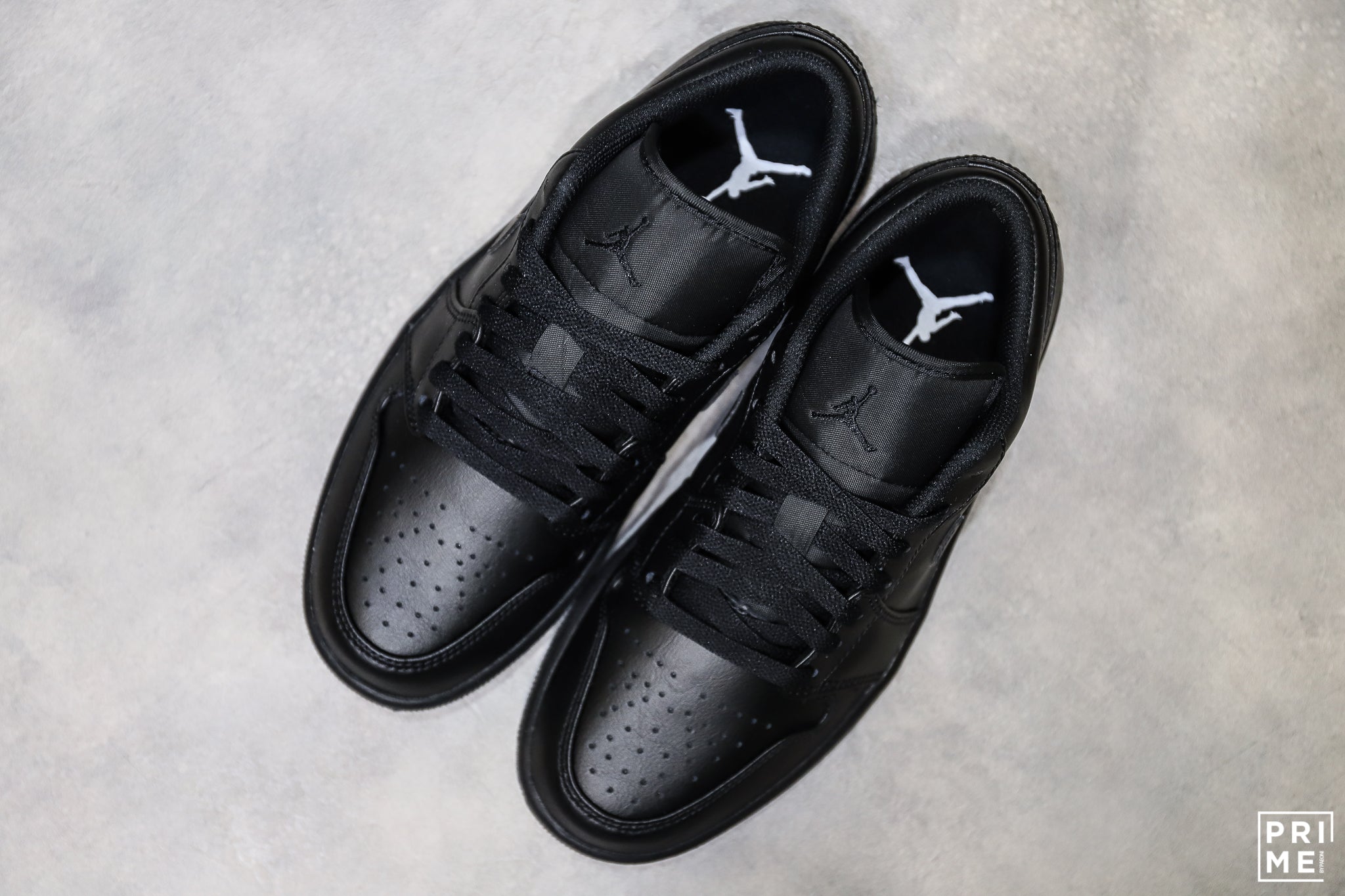 Nike Air Jordan 1 Low Triple Black (553558 093)