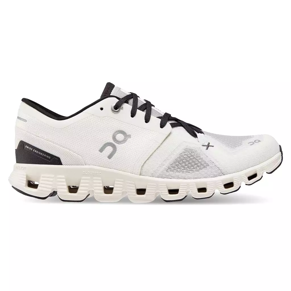 On Running Cloud X 3 (Womens) - White/Black