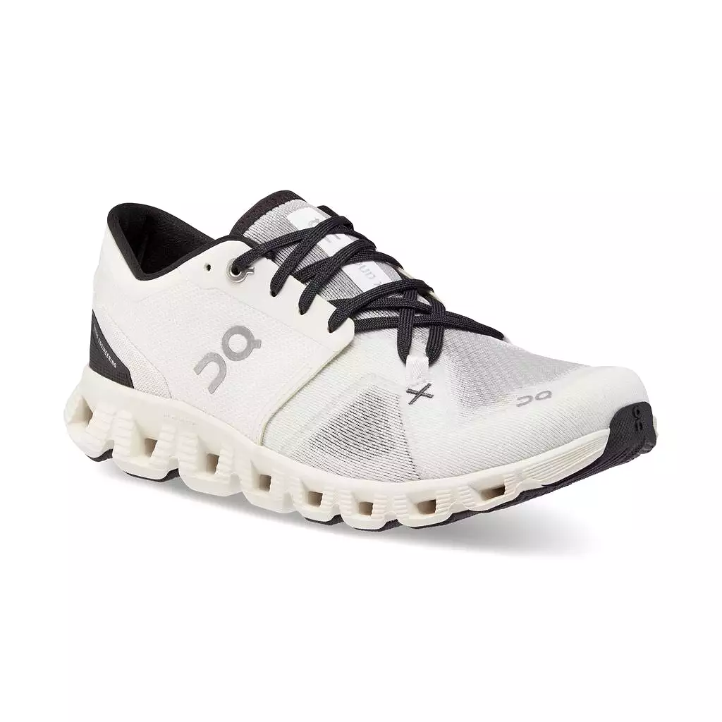 On Running Cloud X 3 (Womens) - White/Black