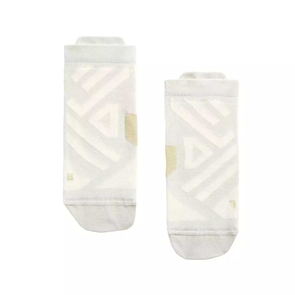 On Running Performance Low Sock (Womens) - Glacier/Dew