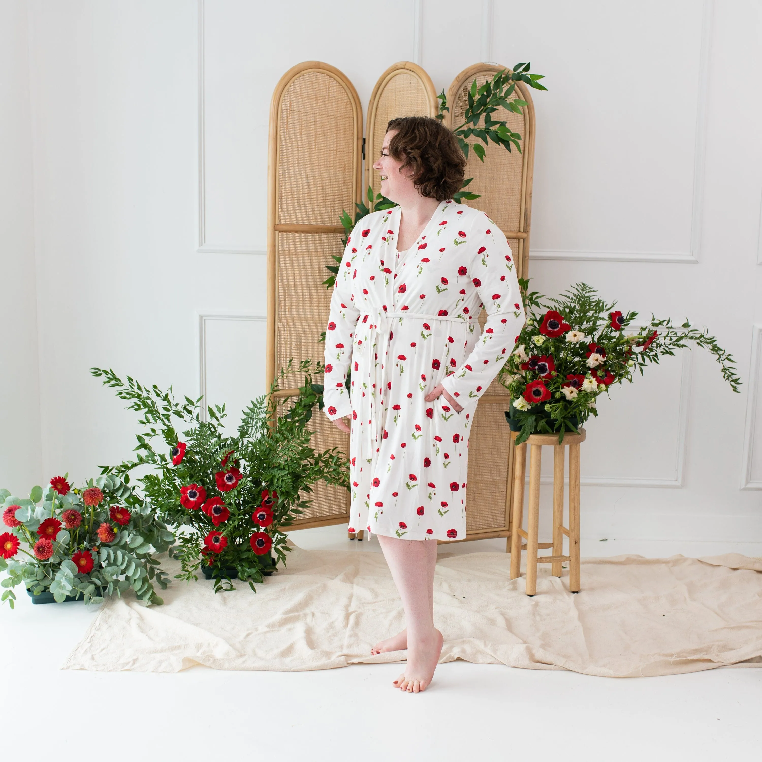 Women’s Lounge Robe in Cloud Poppies