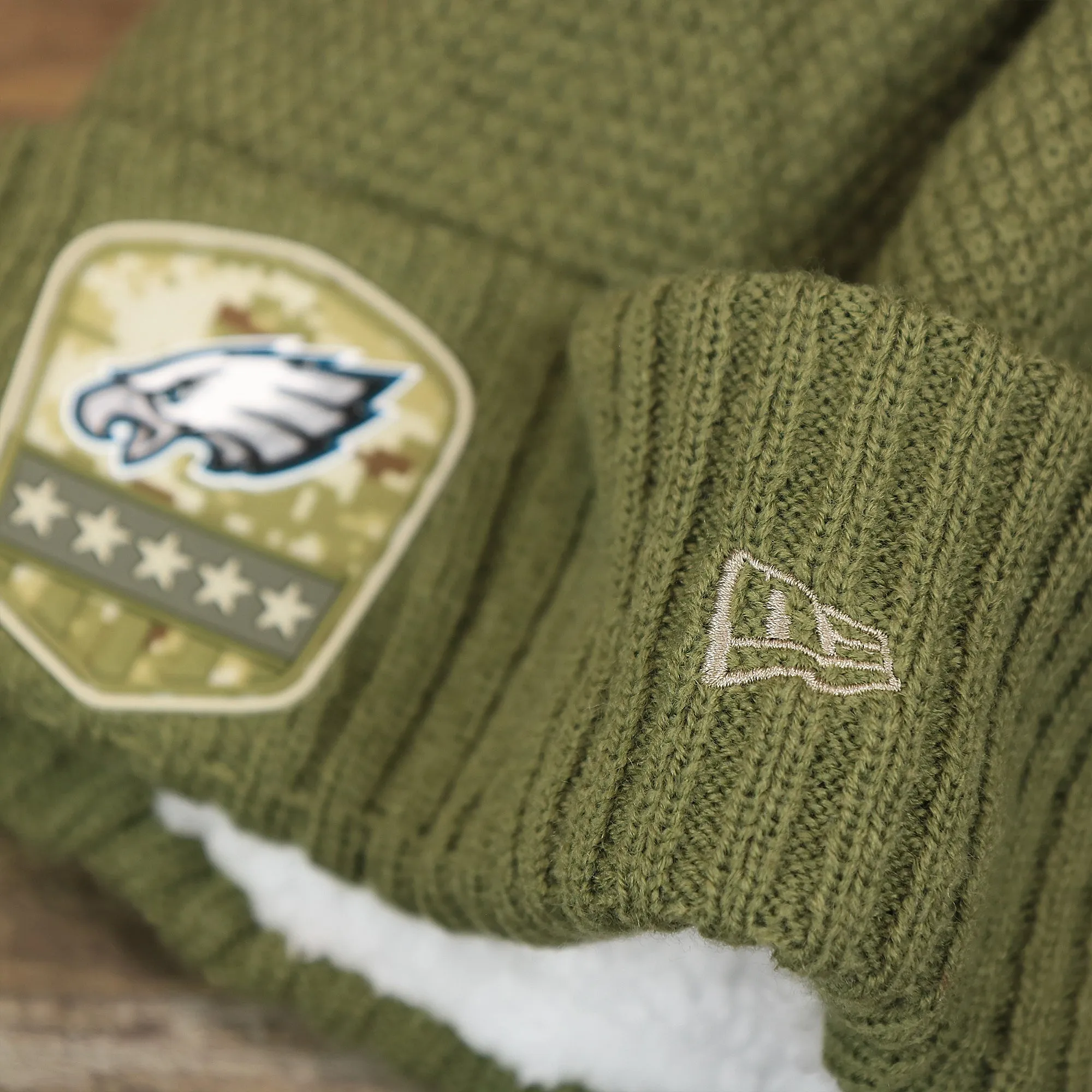 Women’s Philadelphia Eagles Salute To Service Ribbon Rubber Military Eagles Patch On Field NFL Beanie | Women’s Military Green B